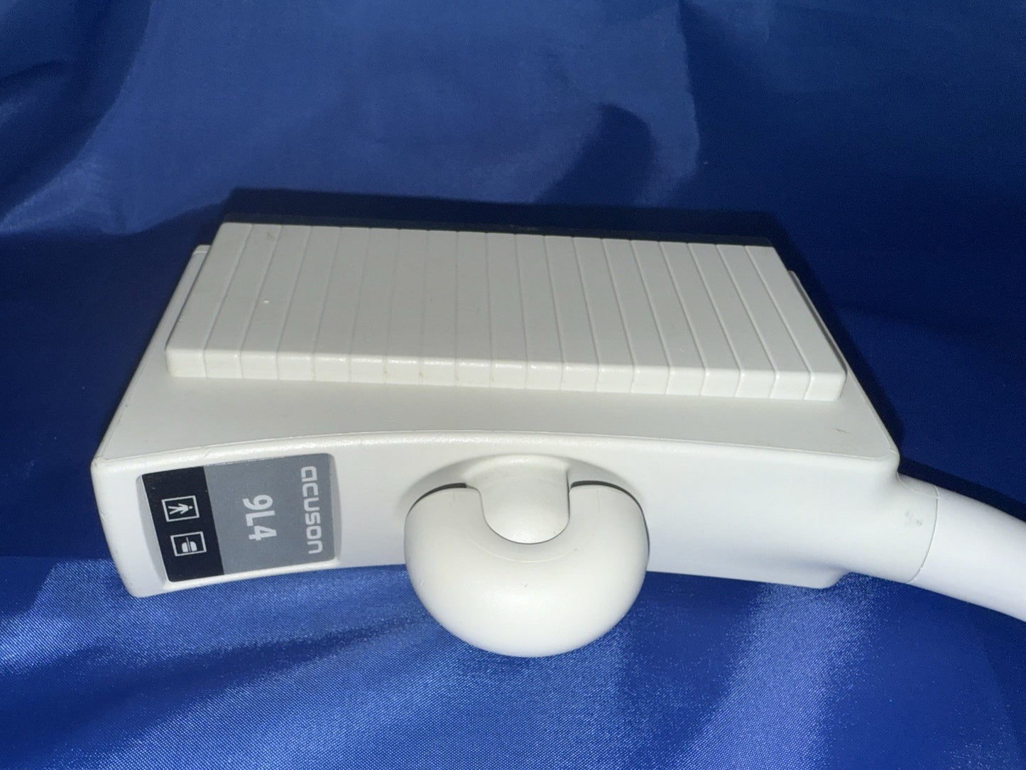 Siemens Acuson 9L4 Linear Transducer