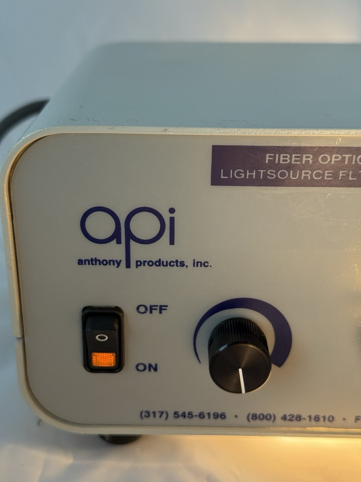 API - FLT-1501 Fiber Optic Light Source with DVI Headlamp