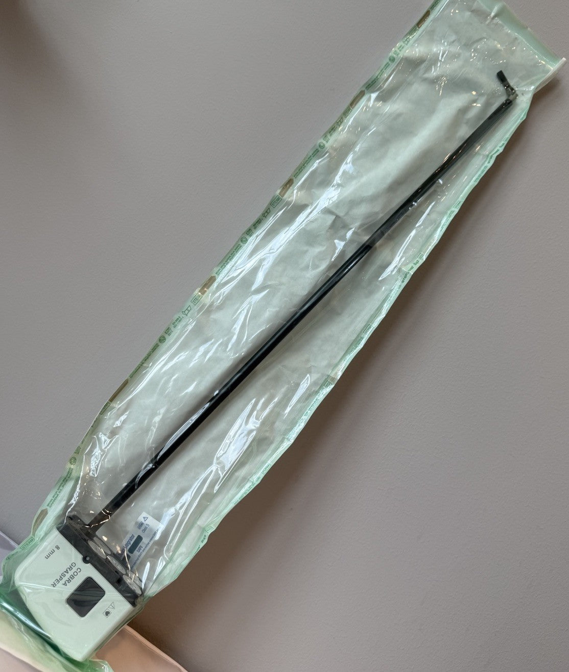 INTUITIVE Surgical 471190 Da Vinci Xi 8mm COBRA GRASPER