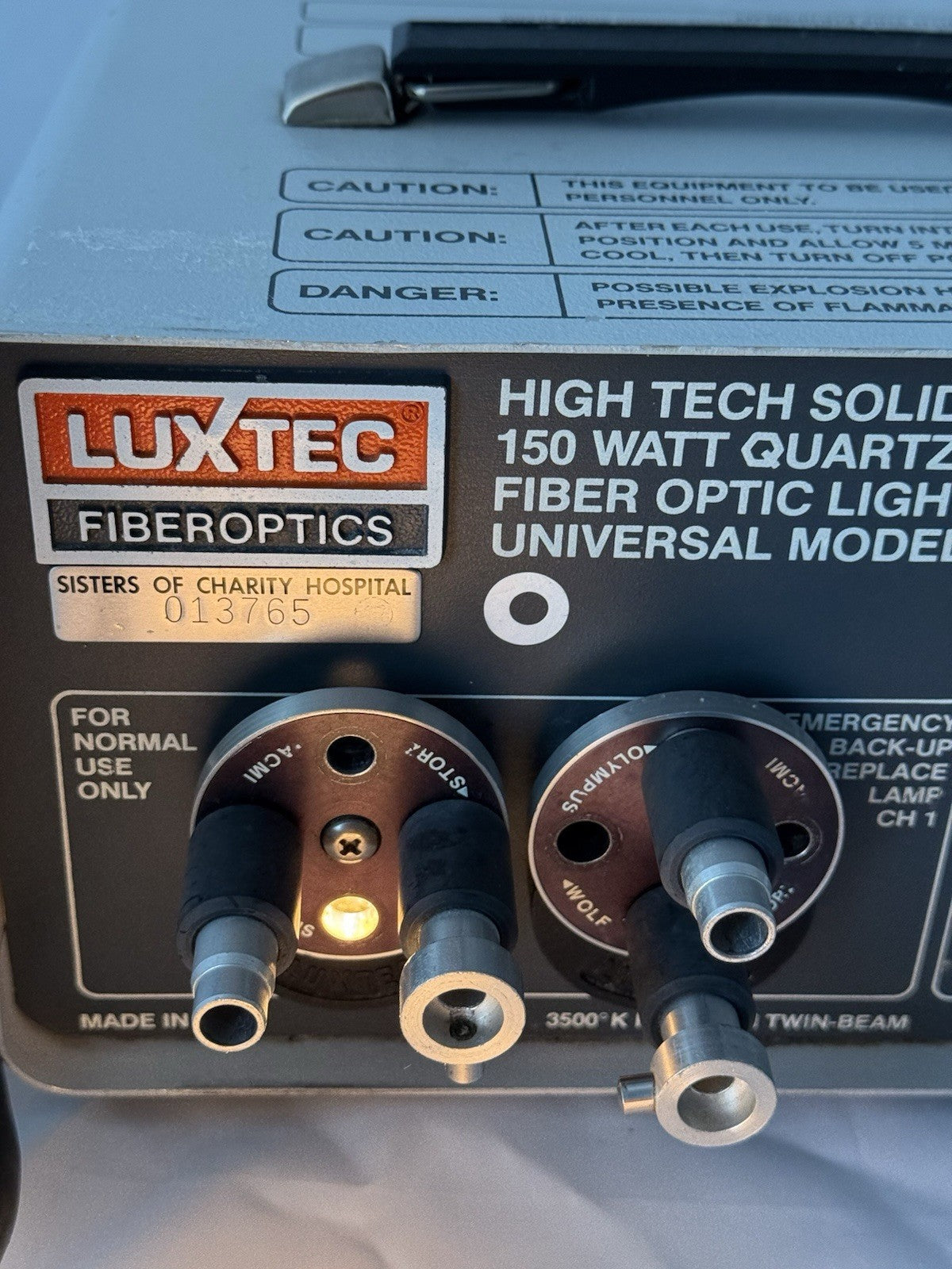 Luxtec Fiber Optic Light Source LUX 1150 - 3500k Twin Beam