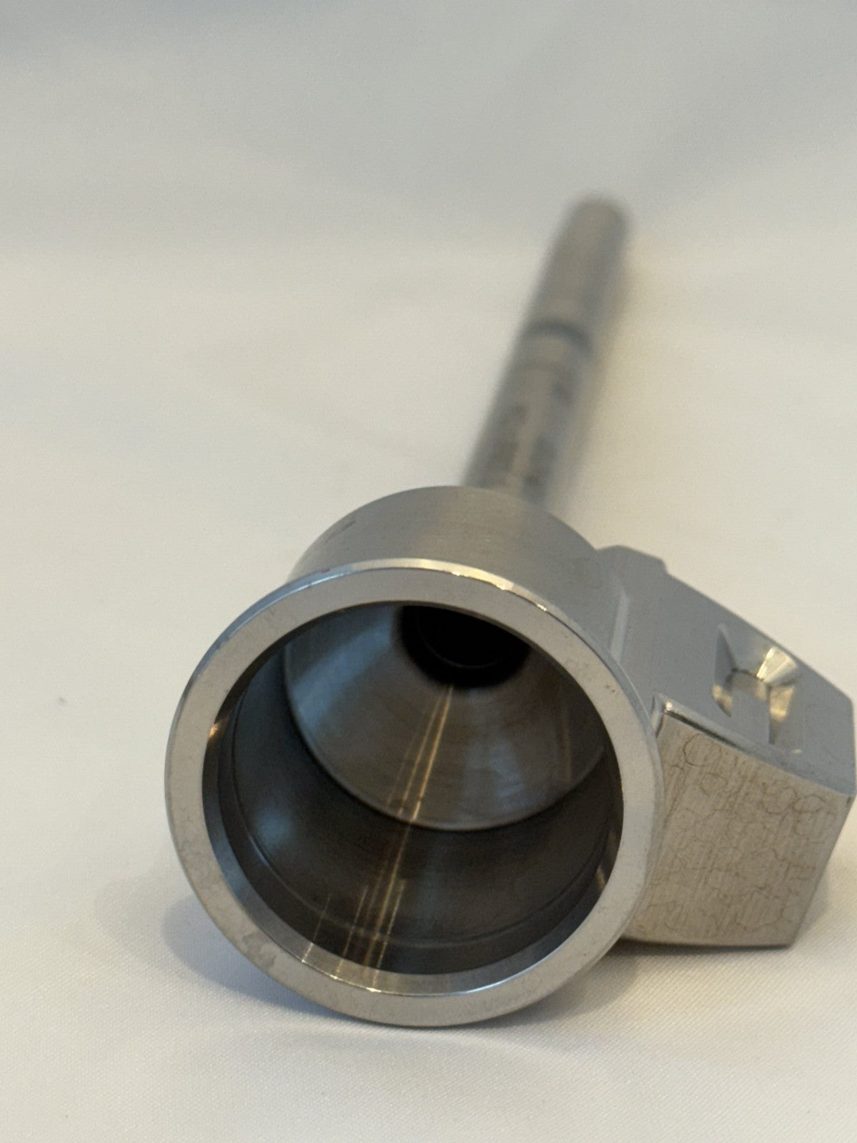 Intuitive 470004-08 da Vinci 8MM Long Cannula