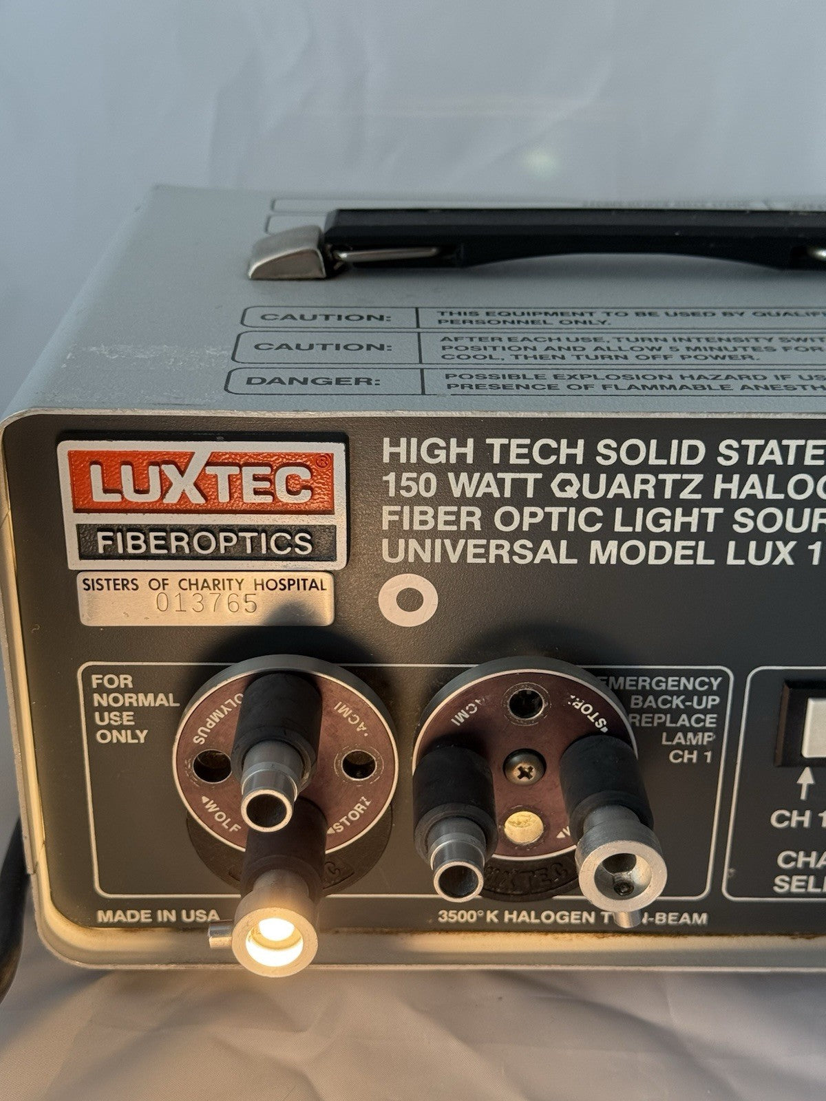 Luxtec Fiber Optic Light Source LUX 1150 - 3500k Twin Beam