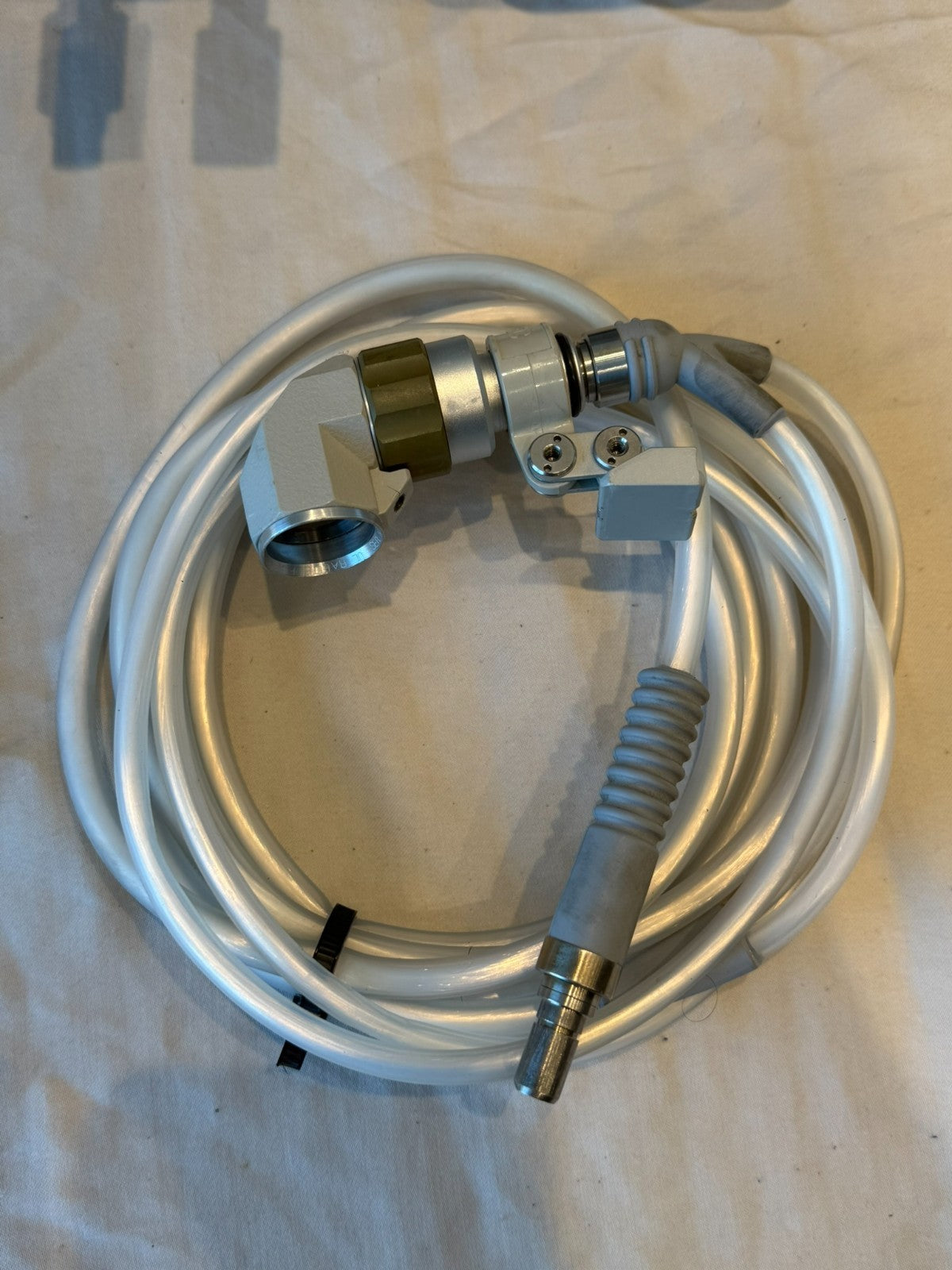 Luxtec Xenon Series 9000 Model 9300 Light Source w/ Light Cable Integra 0023009